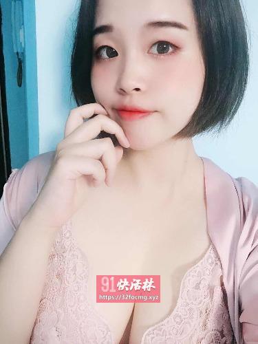 不可置信的大奶子 纯天然手感巨好