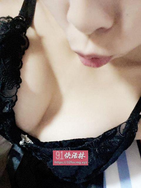 分钟寺中项黑丝艳妇