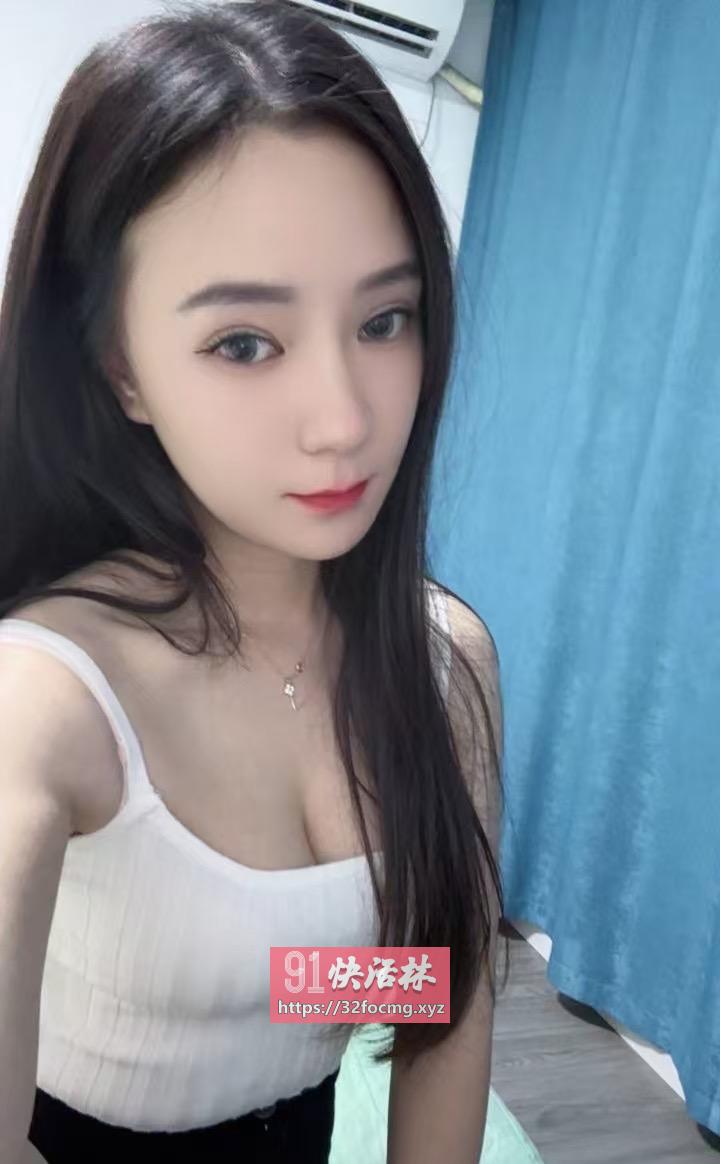 下沙淫叫一绝小姐姐
