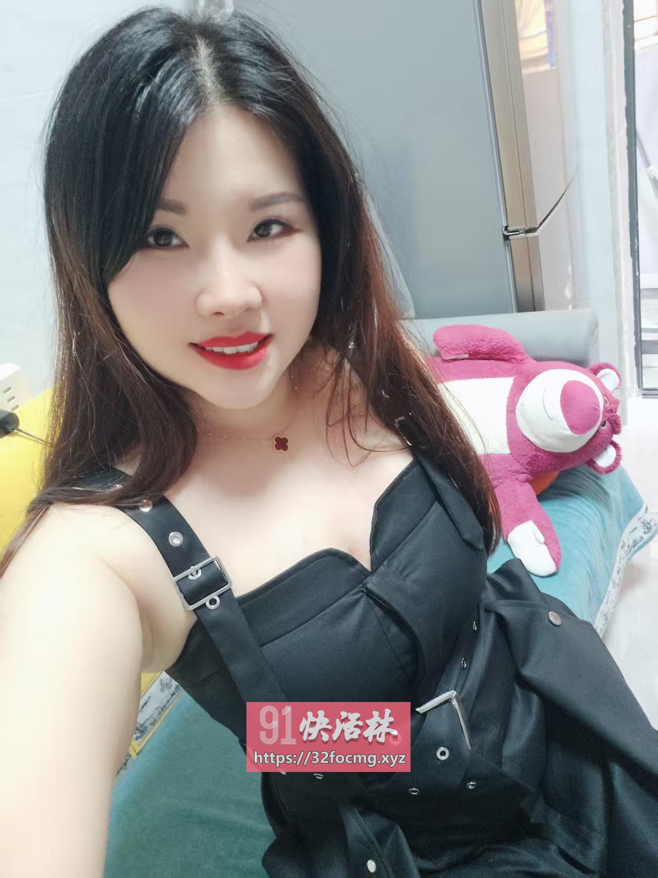 翘臀诱惑悦儿