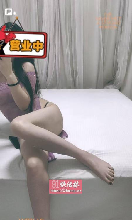 性感苗条小妞妞