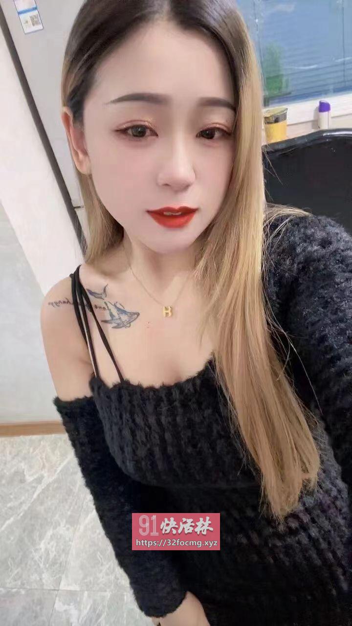 美鲍多汁乖巧配合骚妹