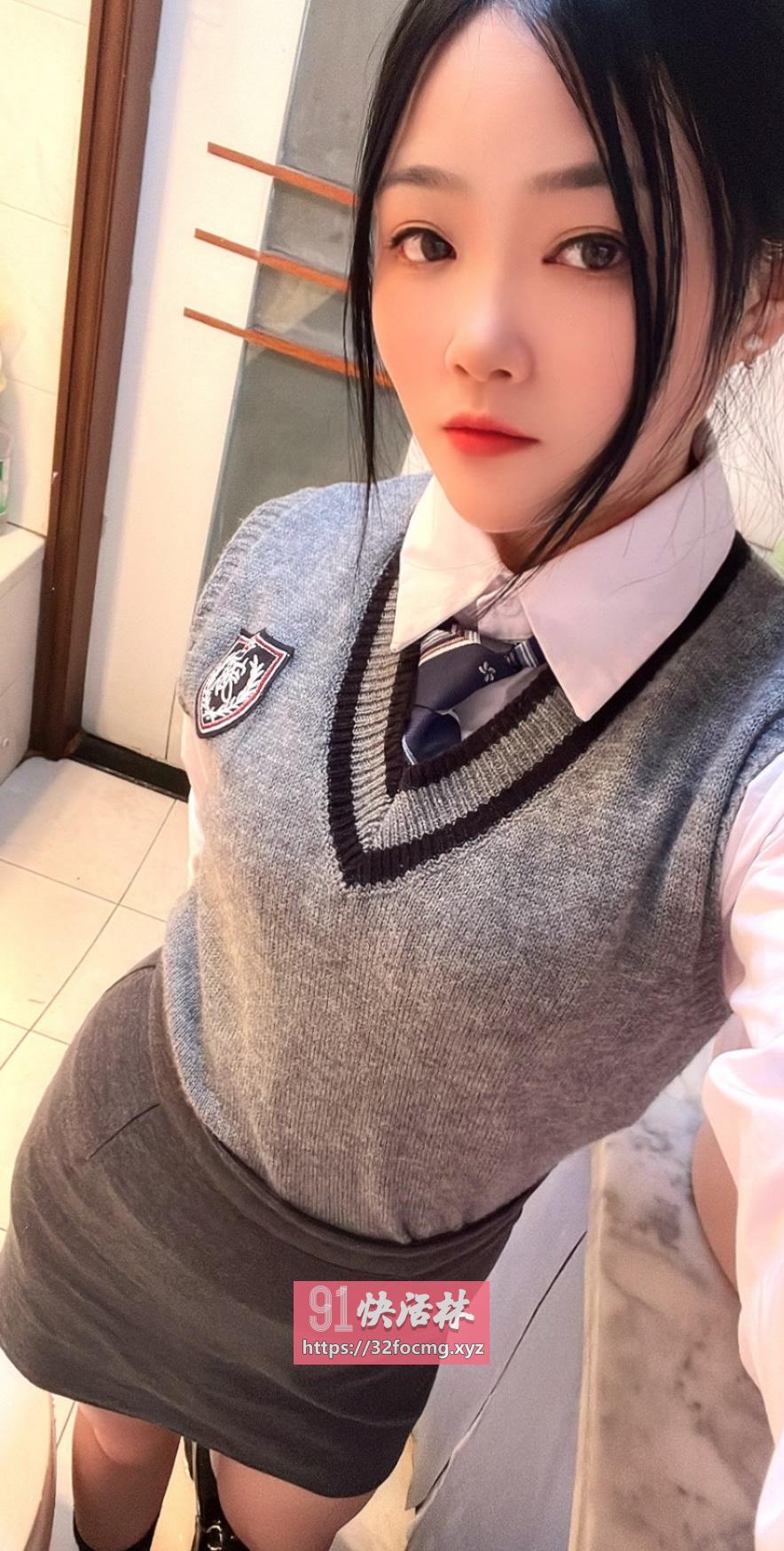 南山性感大奶妹子雨儿
