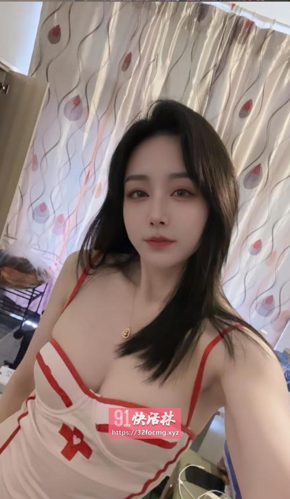 精致妖烧美妞