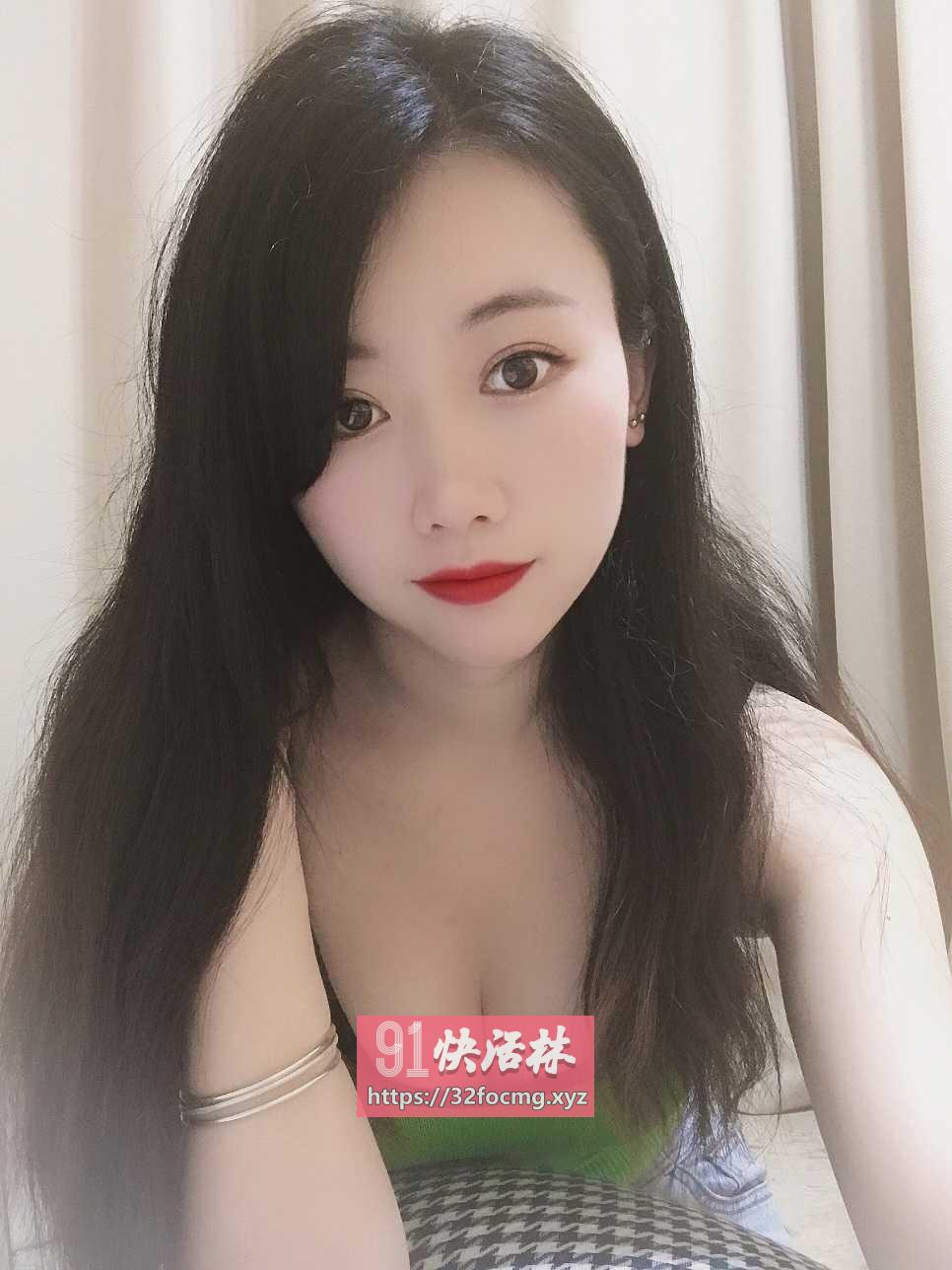 嘉兴气质颜值高小姐姐