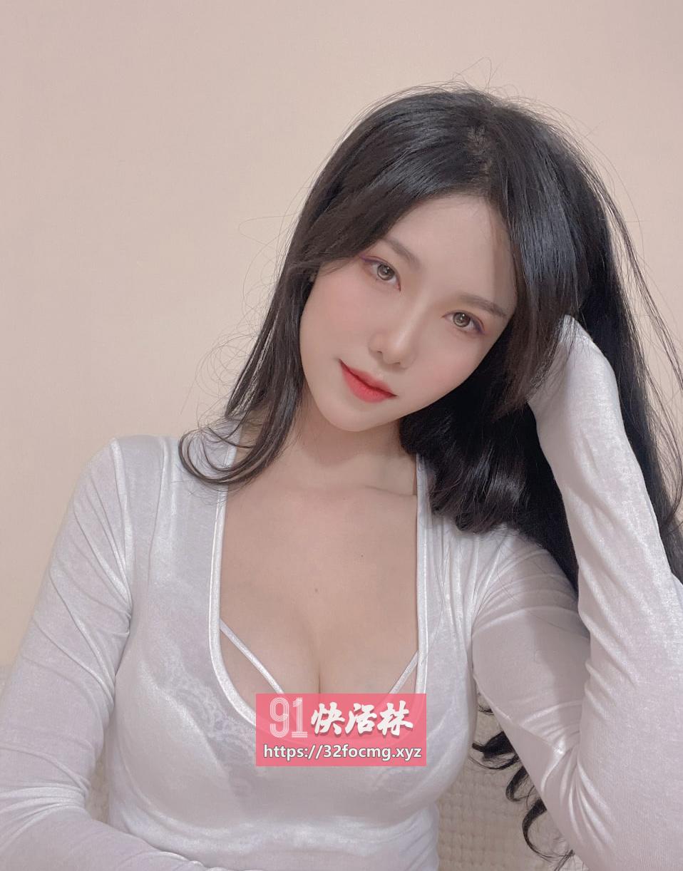 极品粉嫩小穴超多水
