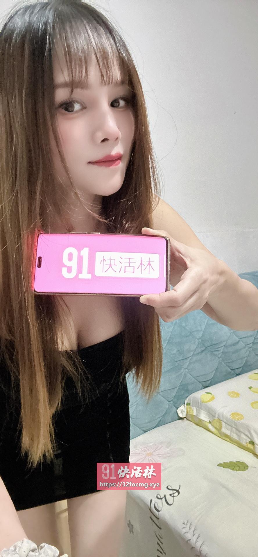 粘人精反差御姐柠檬