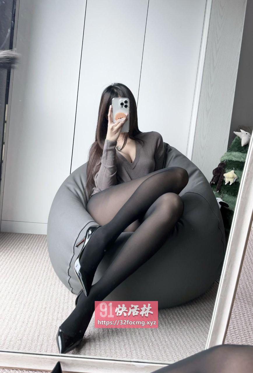黑丝长腿诱惑