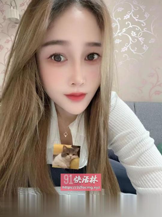 肤白奶凶大长腿