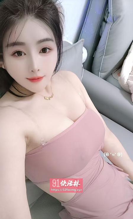 美腿美臀小情人年轻性感