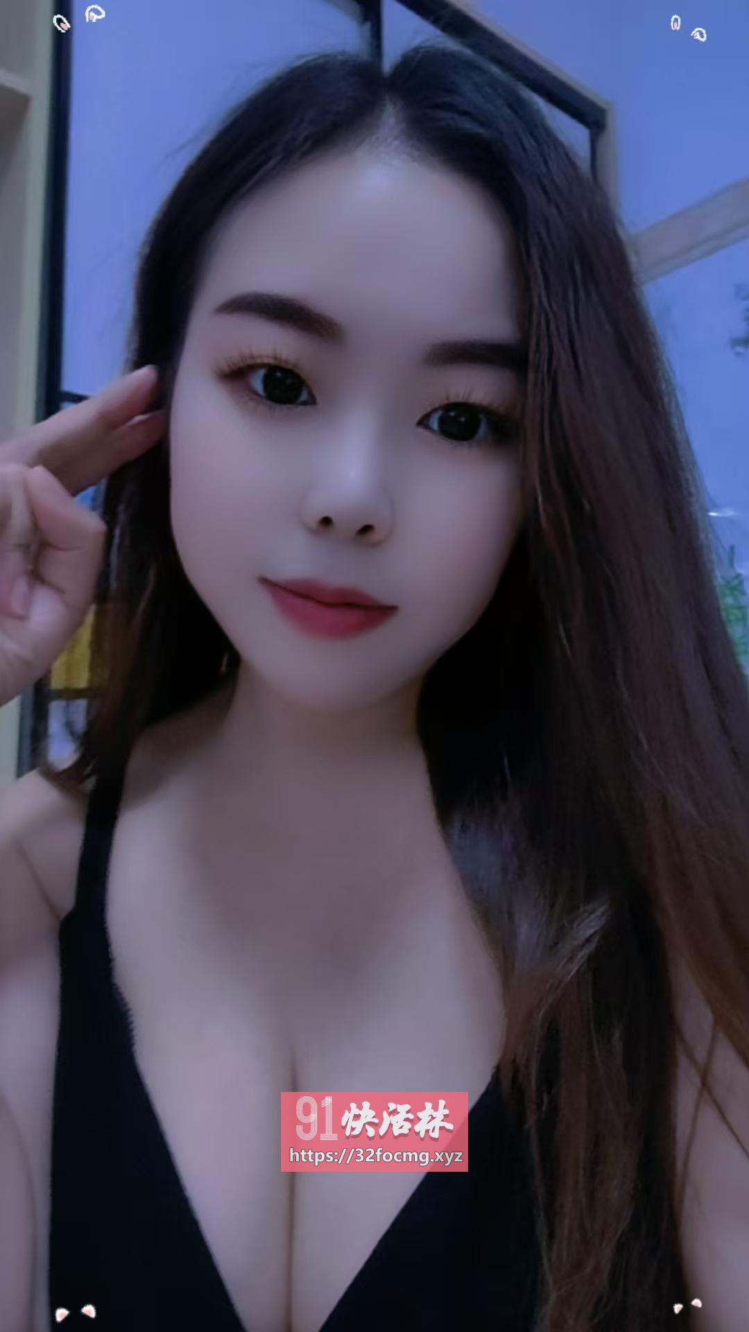反差风骚妹子丹丹