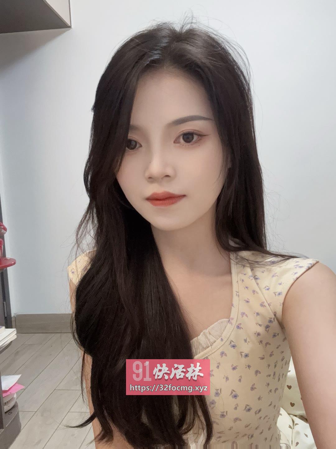 潮喷小嫩妹