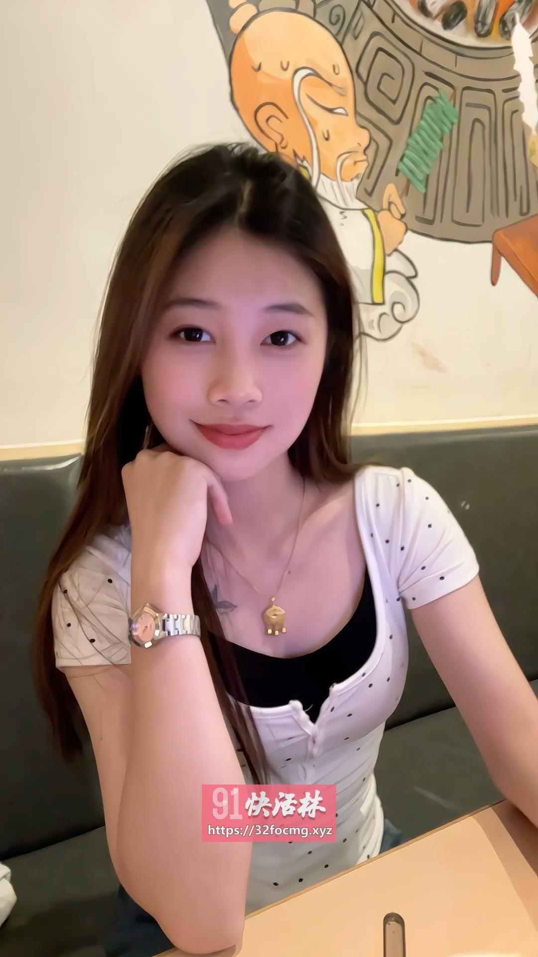 敏感体质一碰流水爱舔会夹会吸女友体验