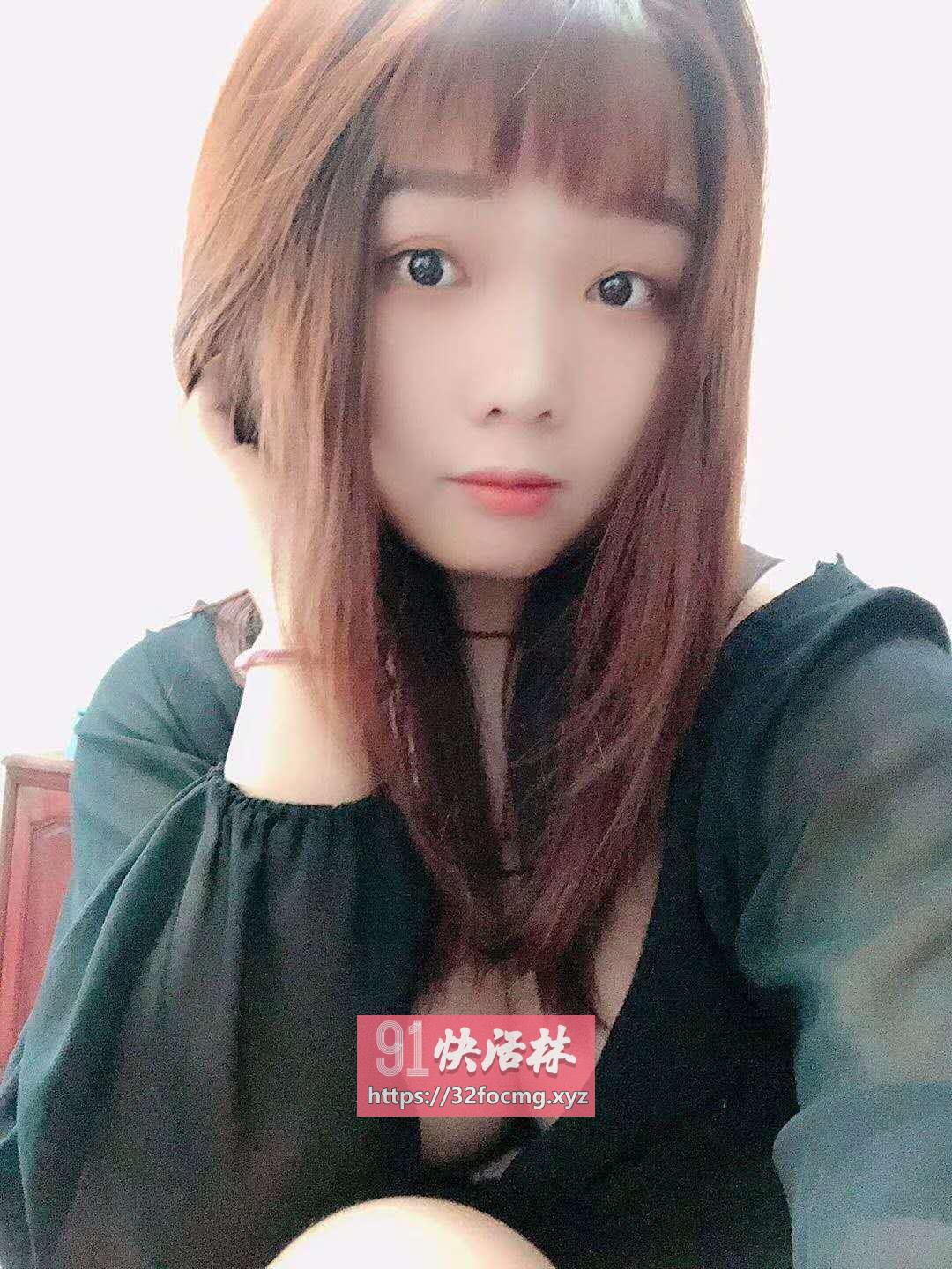 极品榨汁白虎骚货