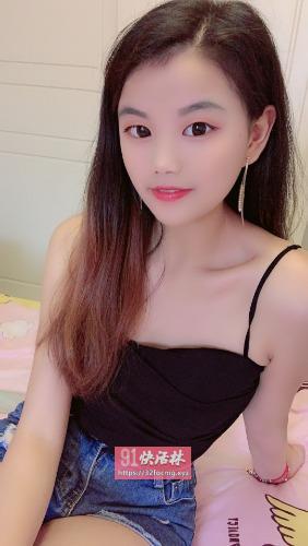 配合度高颜值女友