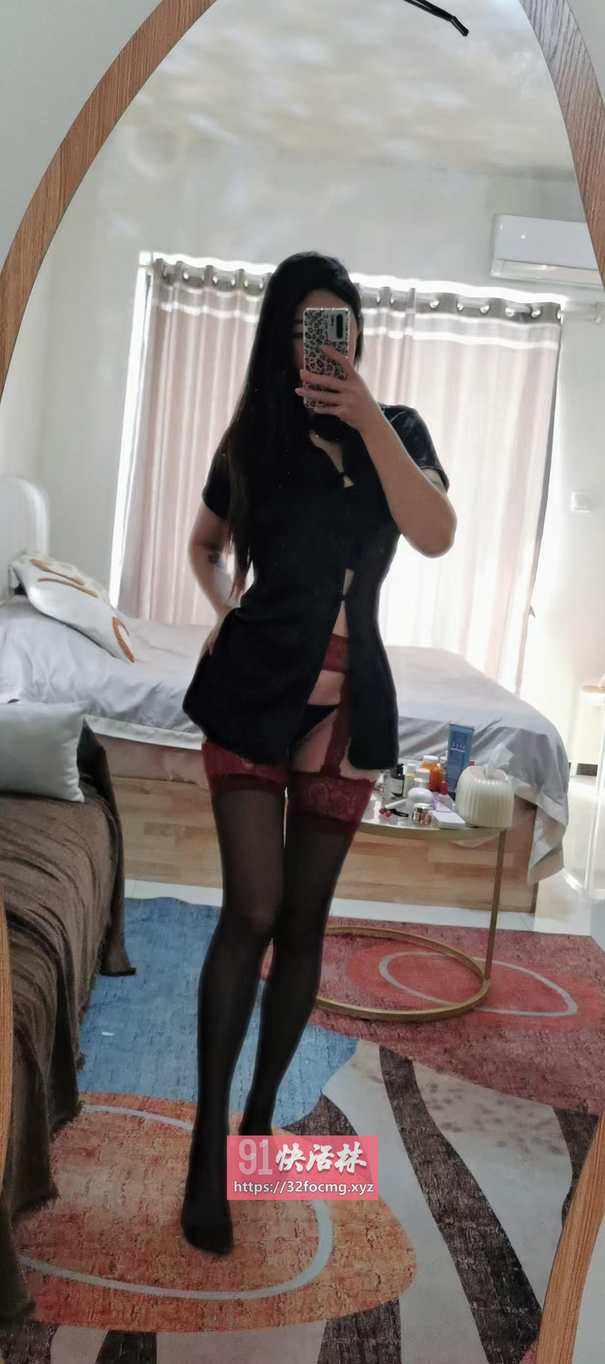 上海胸大臀美，软嫩丝滑的情人！