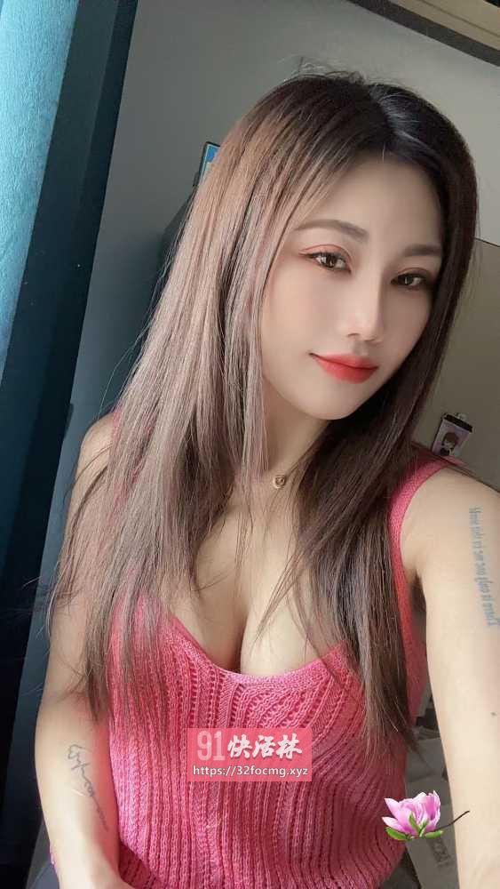 跟舌吻小姐姐爱爱