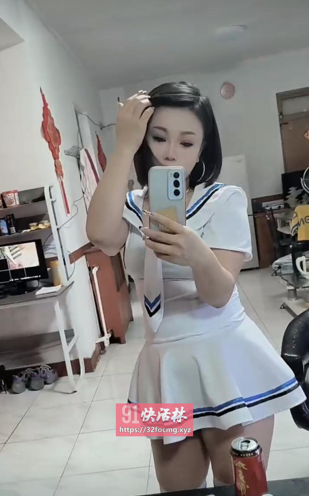 性价比之王丰满少妇