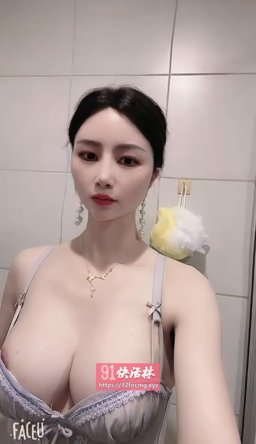 御姐大胸菲菲