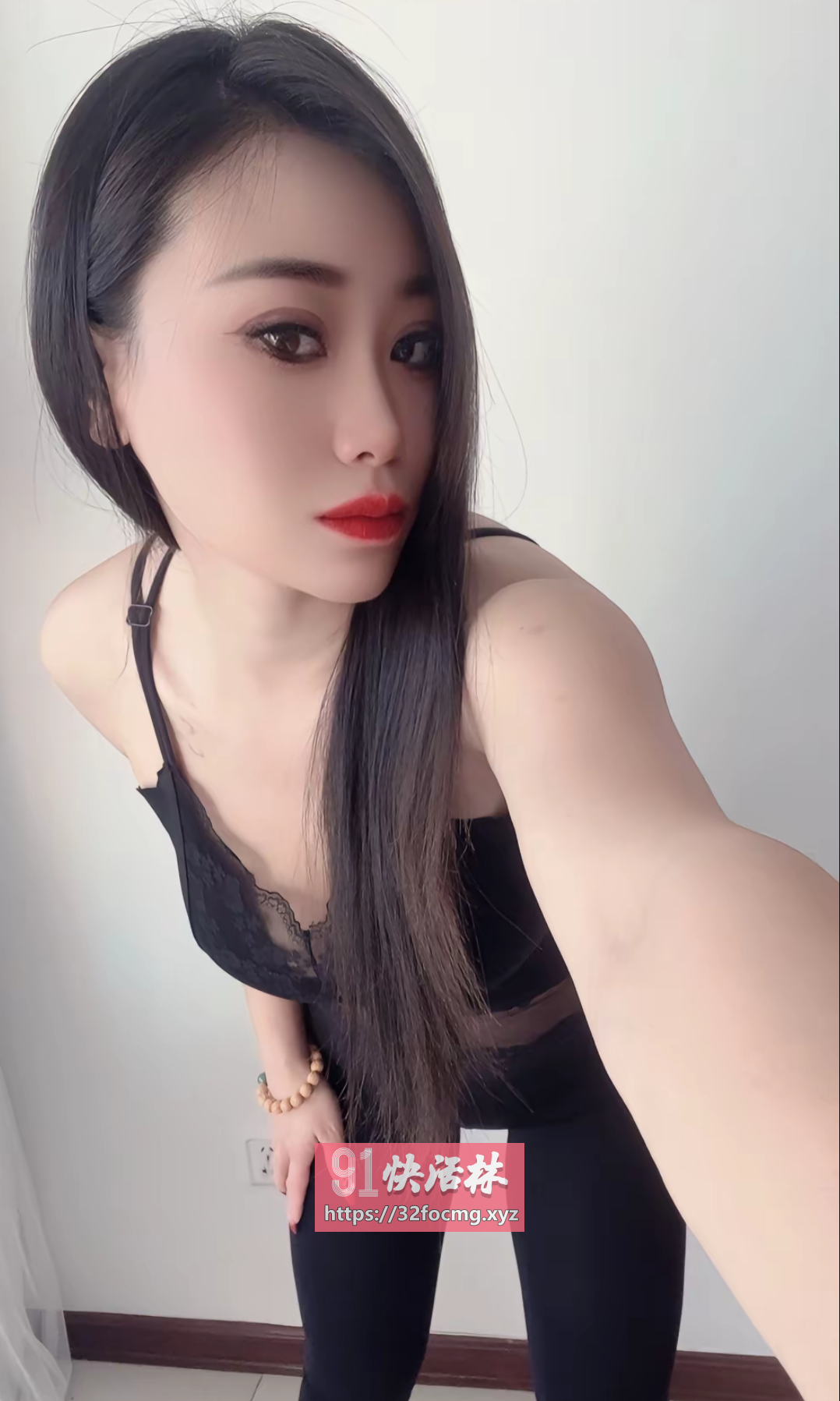 温柔爱笑的妹子