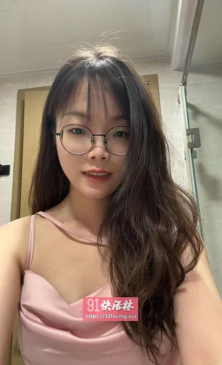 南山漂亮小红帽