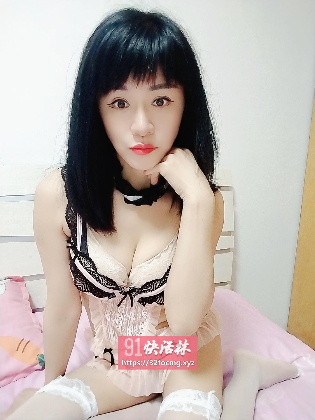 服务至上的少妇