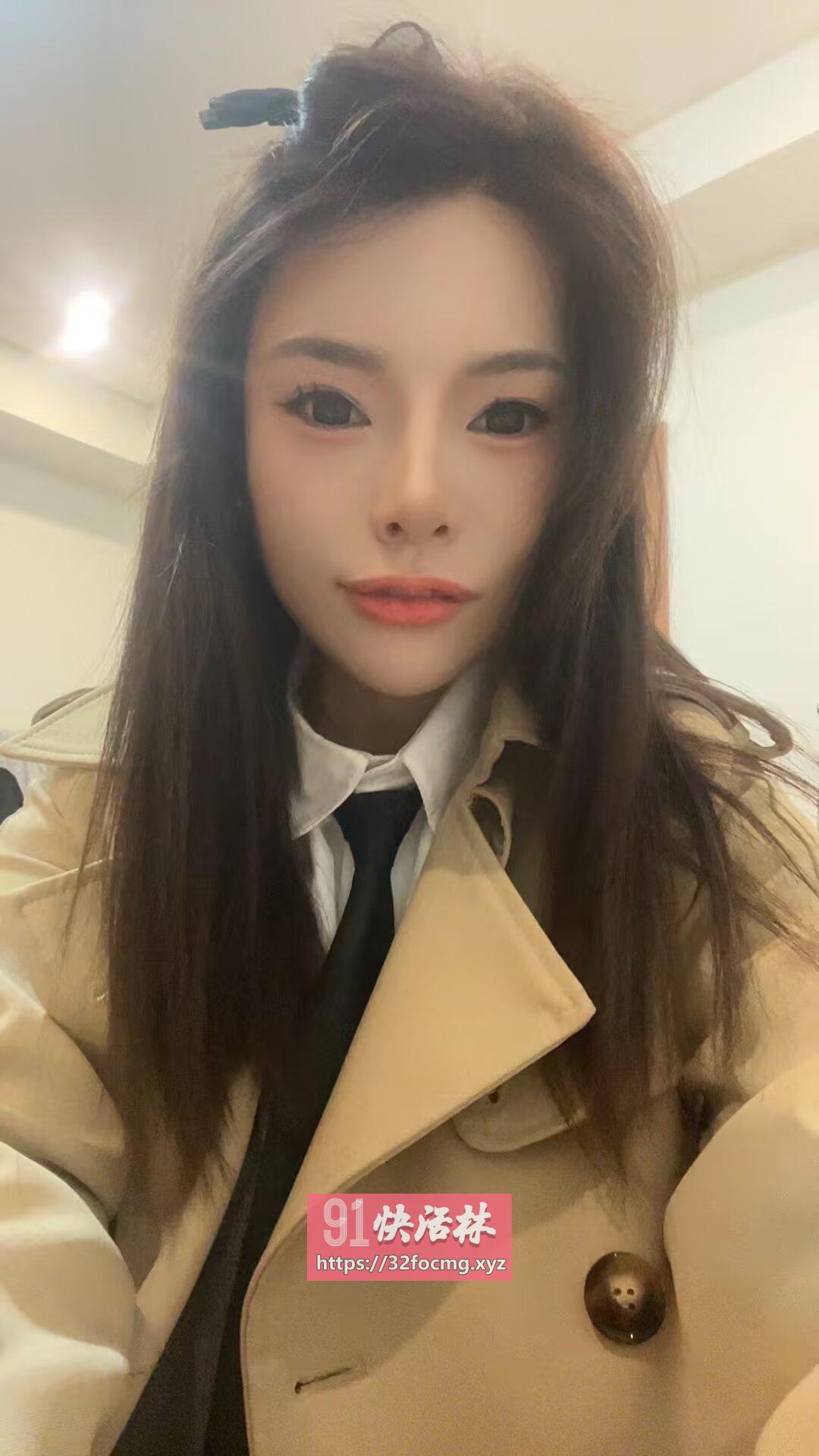 朝阳粉嫩奶头白虎妹