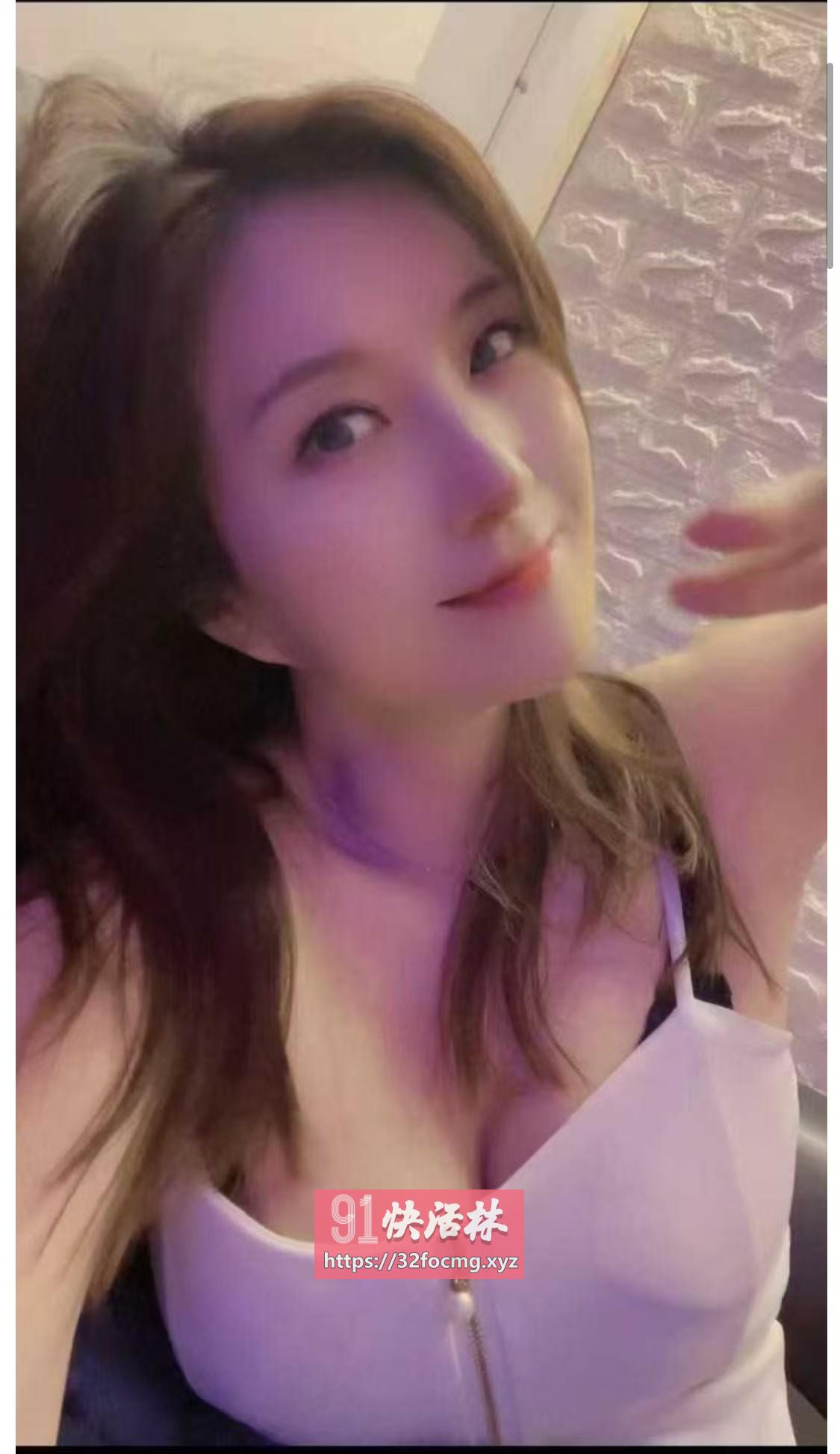 可欣姐妹花双飞