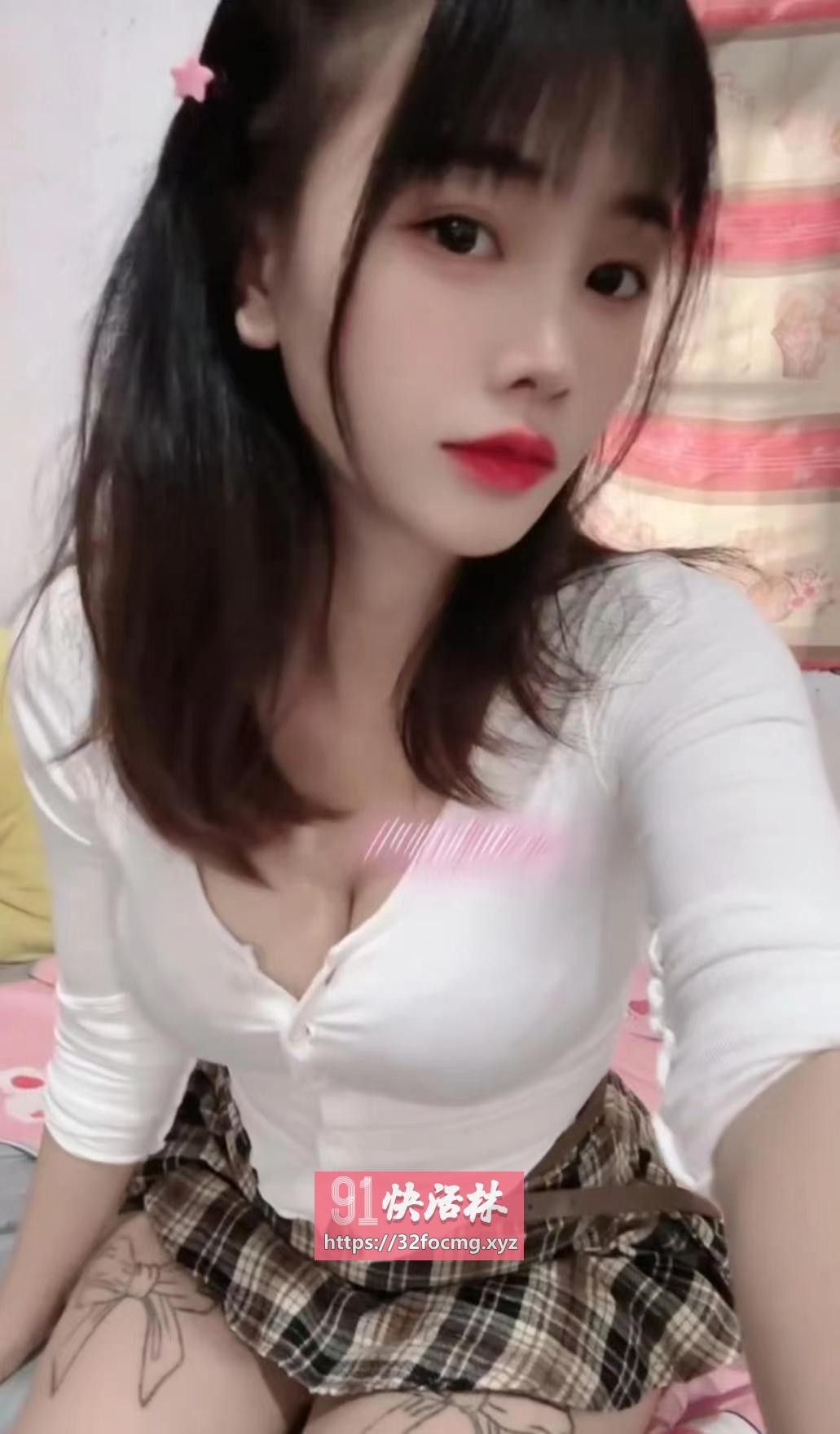 服务很好漂亮温柔但是小贵