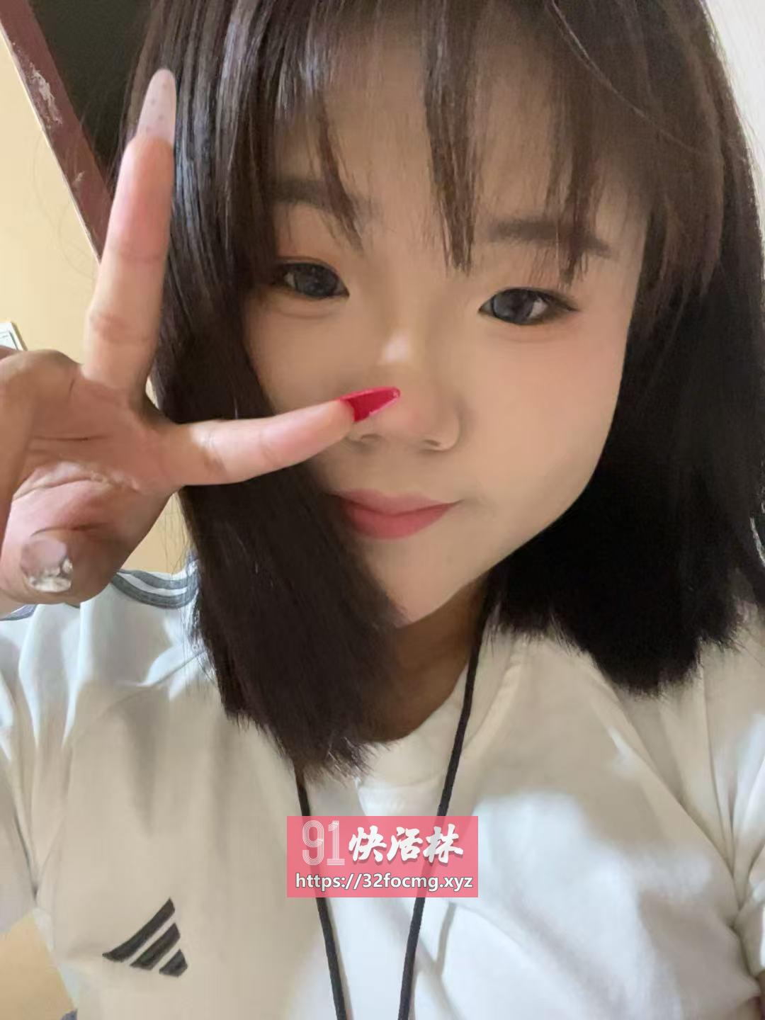 邯郸19岁精神小妹