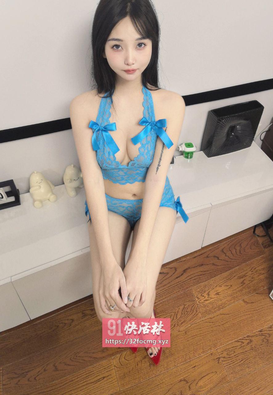 高挑性感颜值爆乳丰臀小穴水多