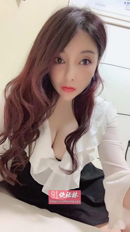 成都超多水的女孩