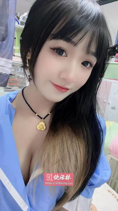 童颜巨乳.水也多下面也特别紧