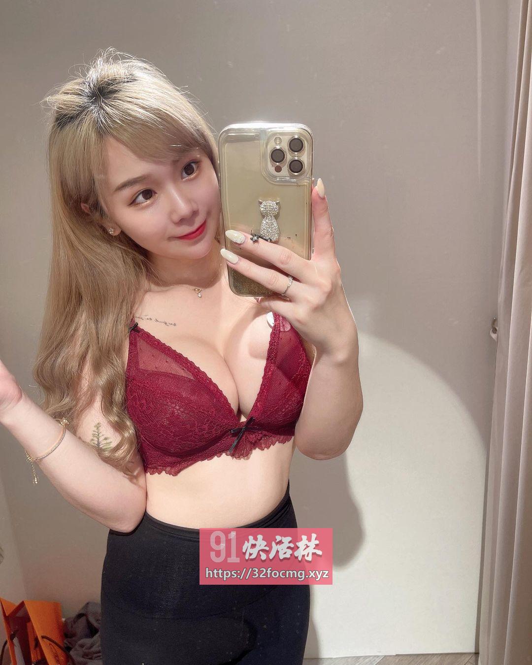 S型模特身材女