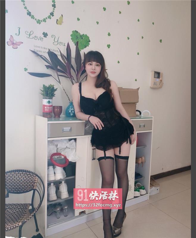 可爱迷人小妹