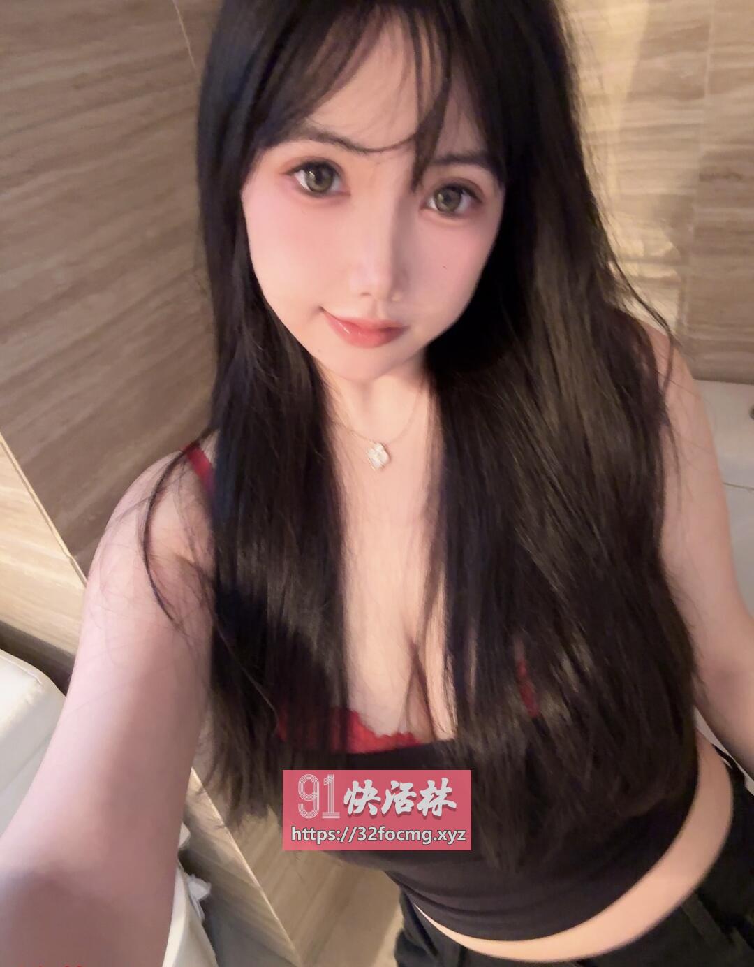 上海巨乳波霸美女