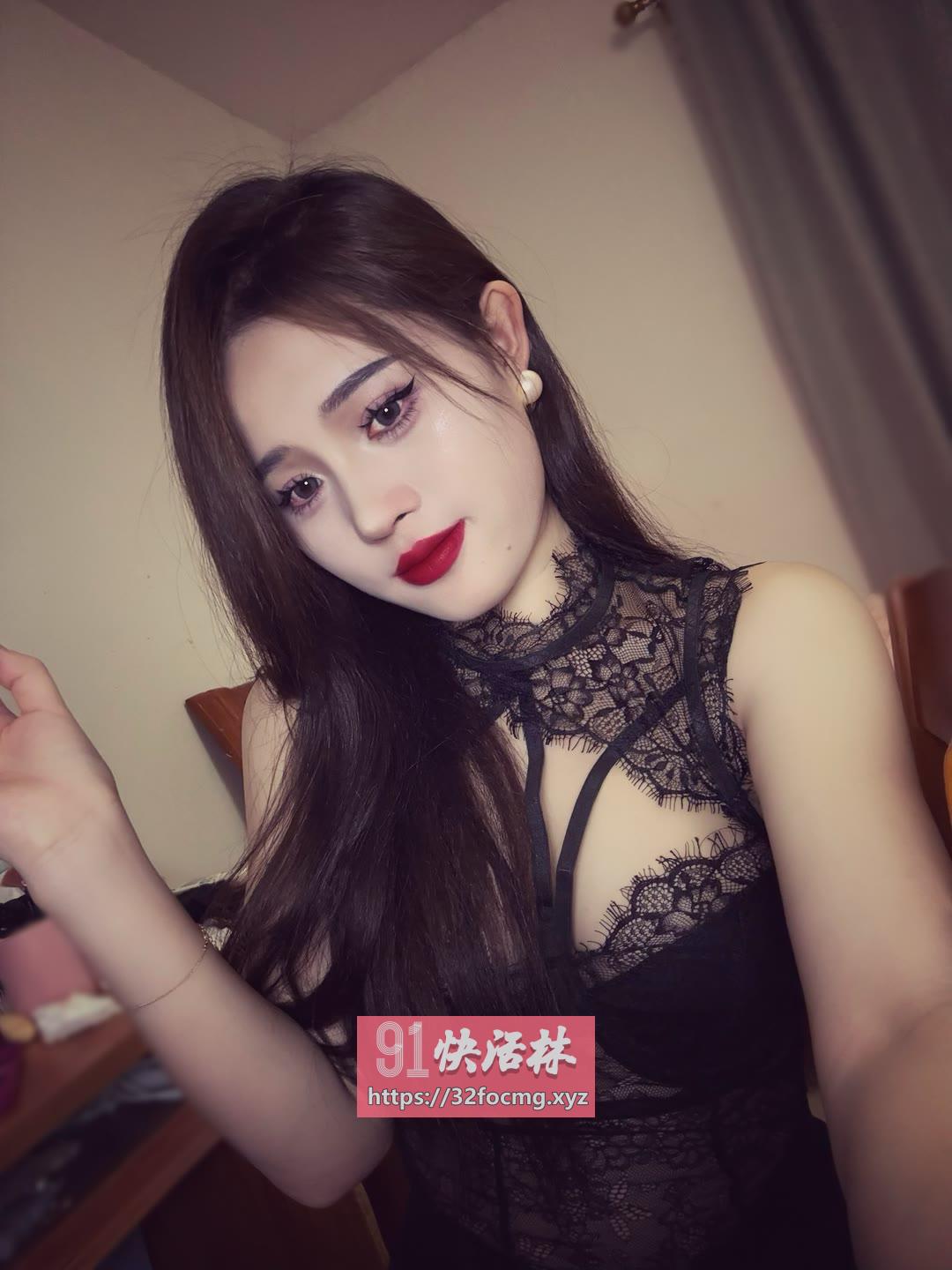 刚下海水娃妹口活好 姿势舒服