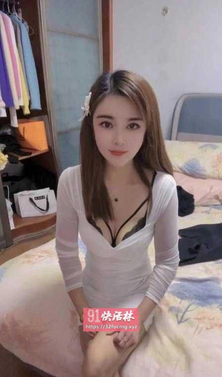 多汁小骚货深喉口爆样样精通