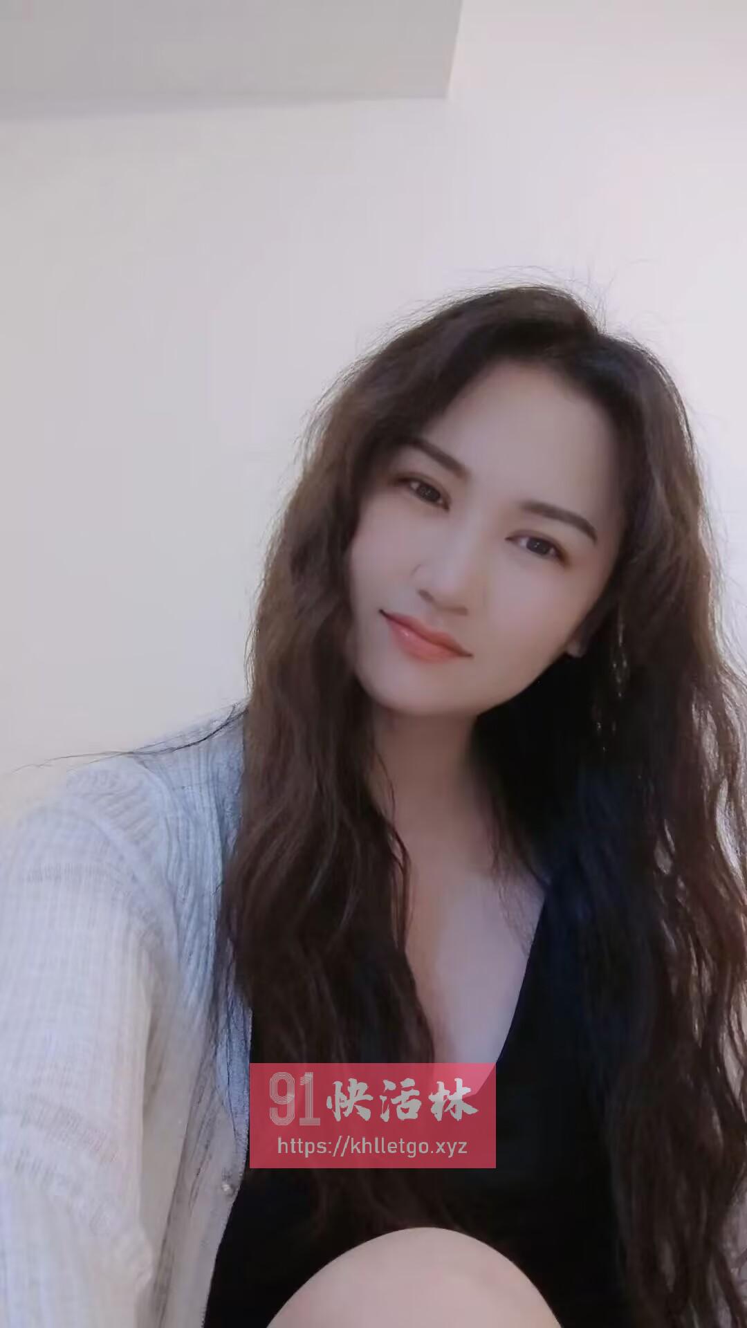 拱北九月美女 FW形