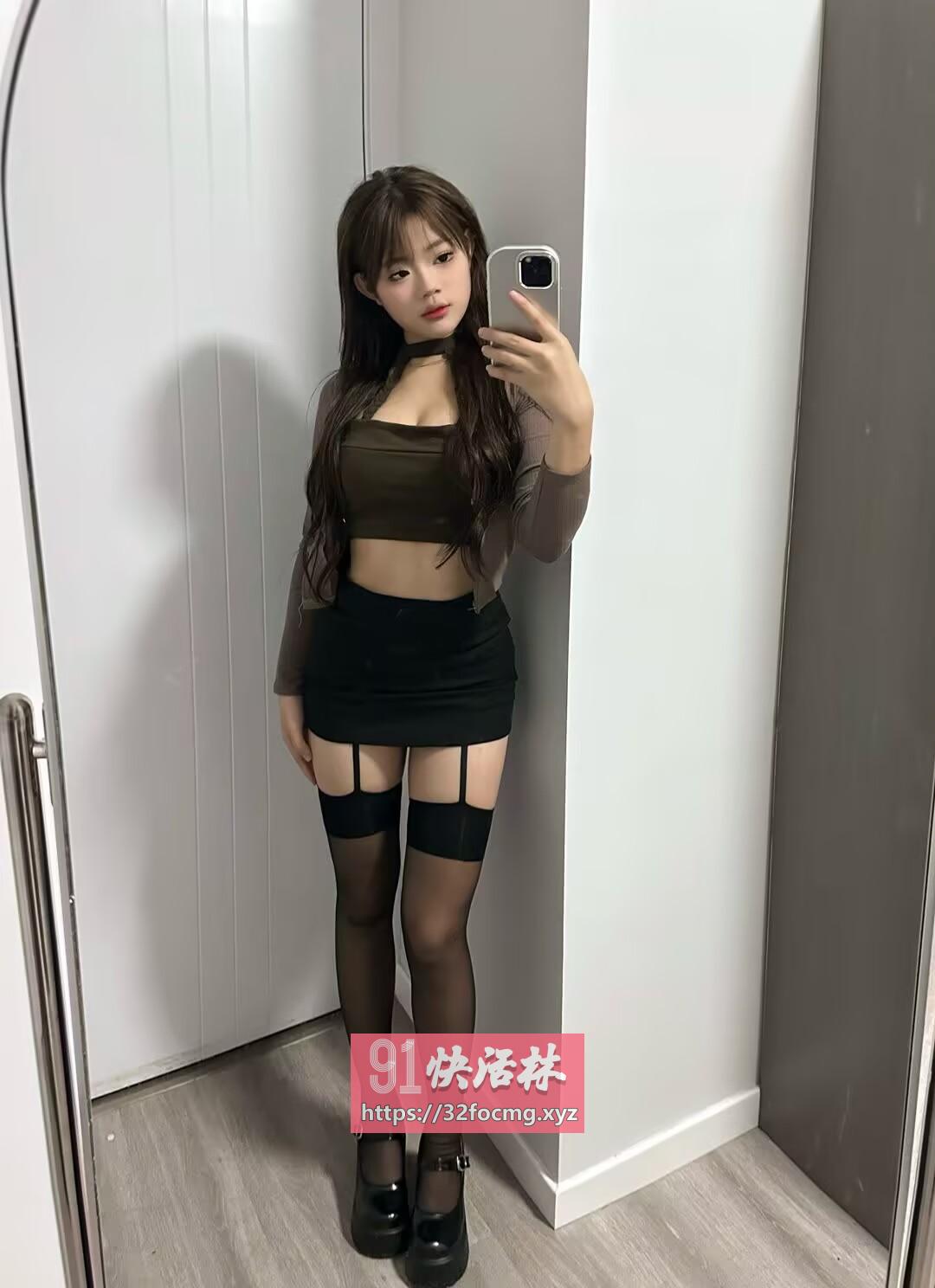 爆乳美臀小巧玲珑骚妹妹