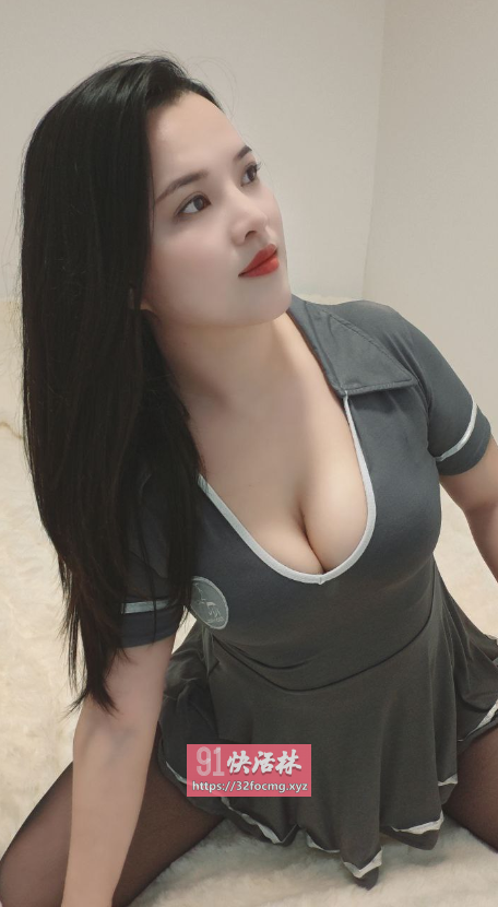 奈大喂饱水润少妇