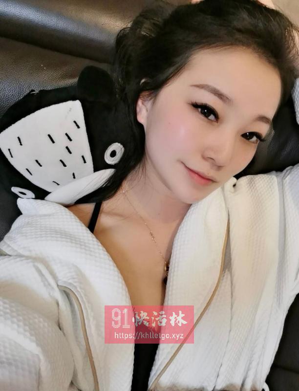 南山气质小姐姐