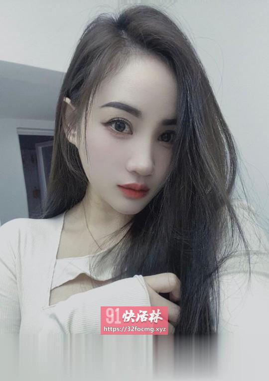 巨臀红姐