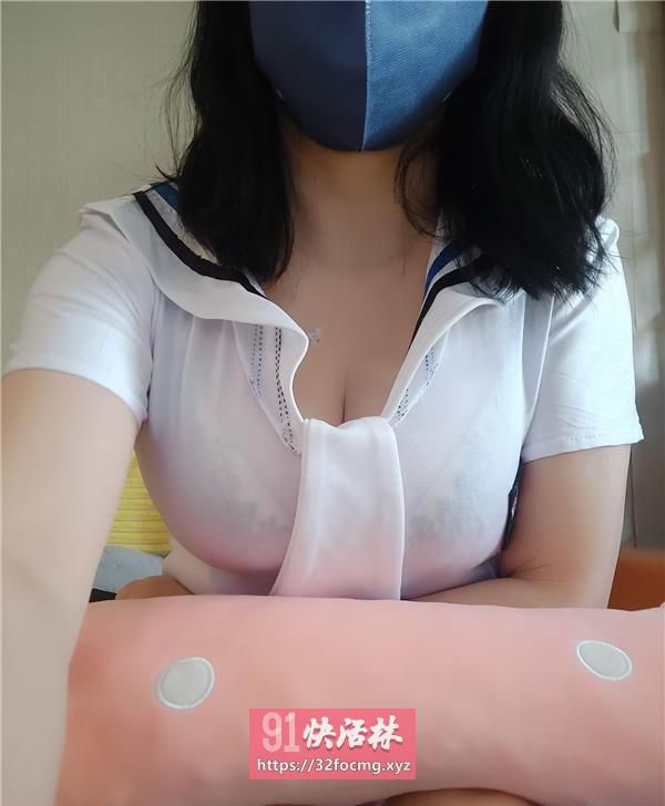 西大望路黑丝巨乳熟女
