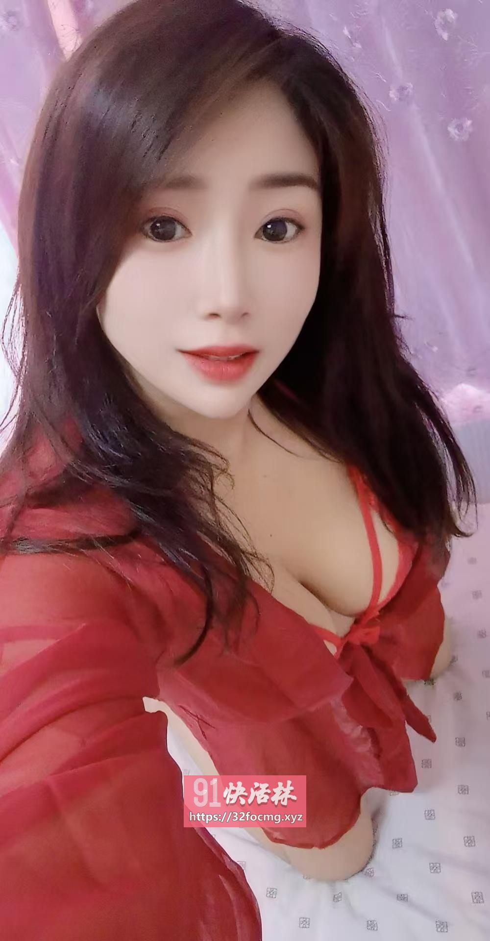 金水巨乳少妇
