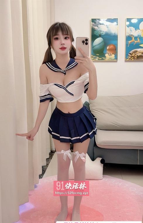 舌吻双马尾优优