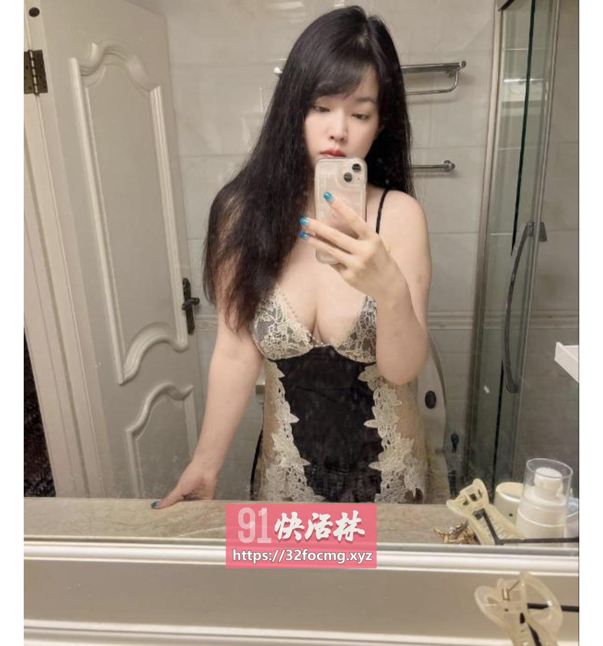 雨花台D奶美女