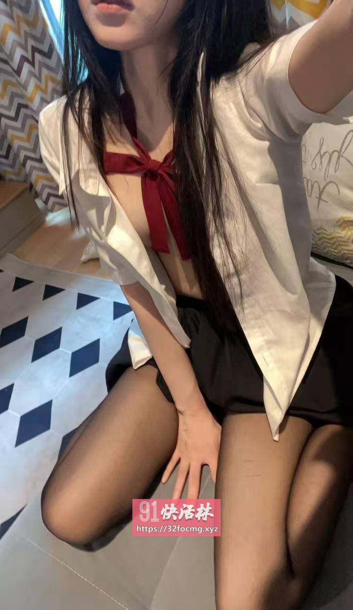闷骚极品身材妹妹