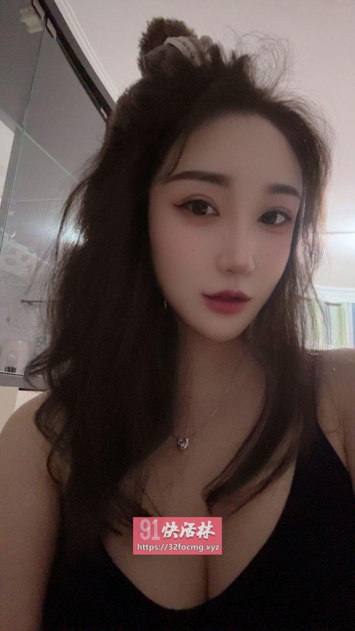 沈河服务系大奶妹