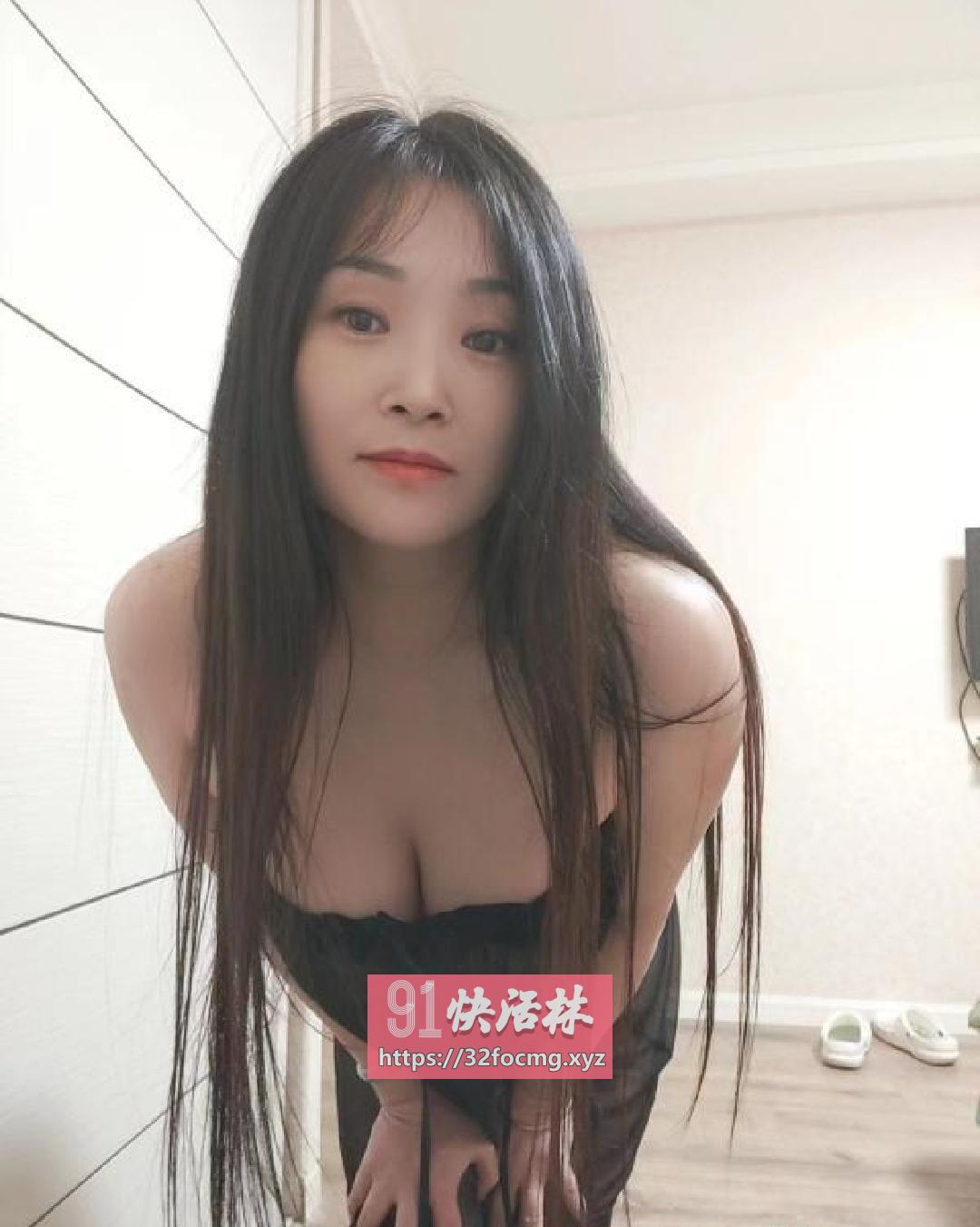 闵行性感大胸雨彤